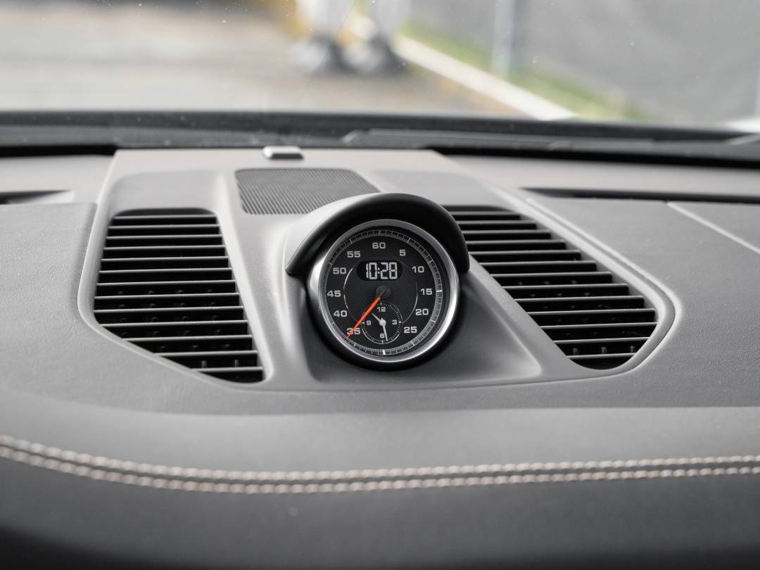Carrera GTS — Exterior
