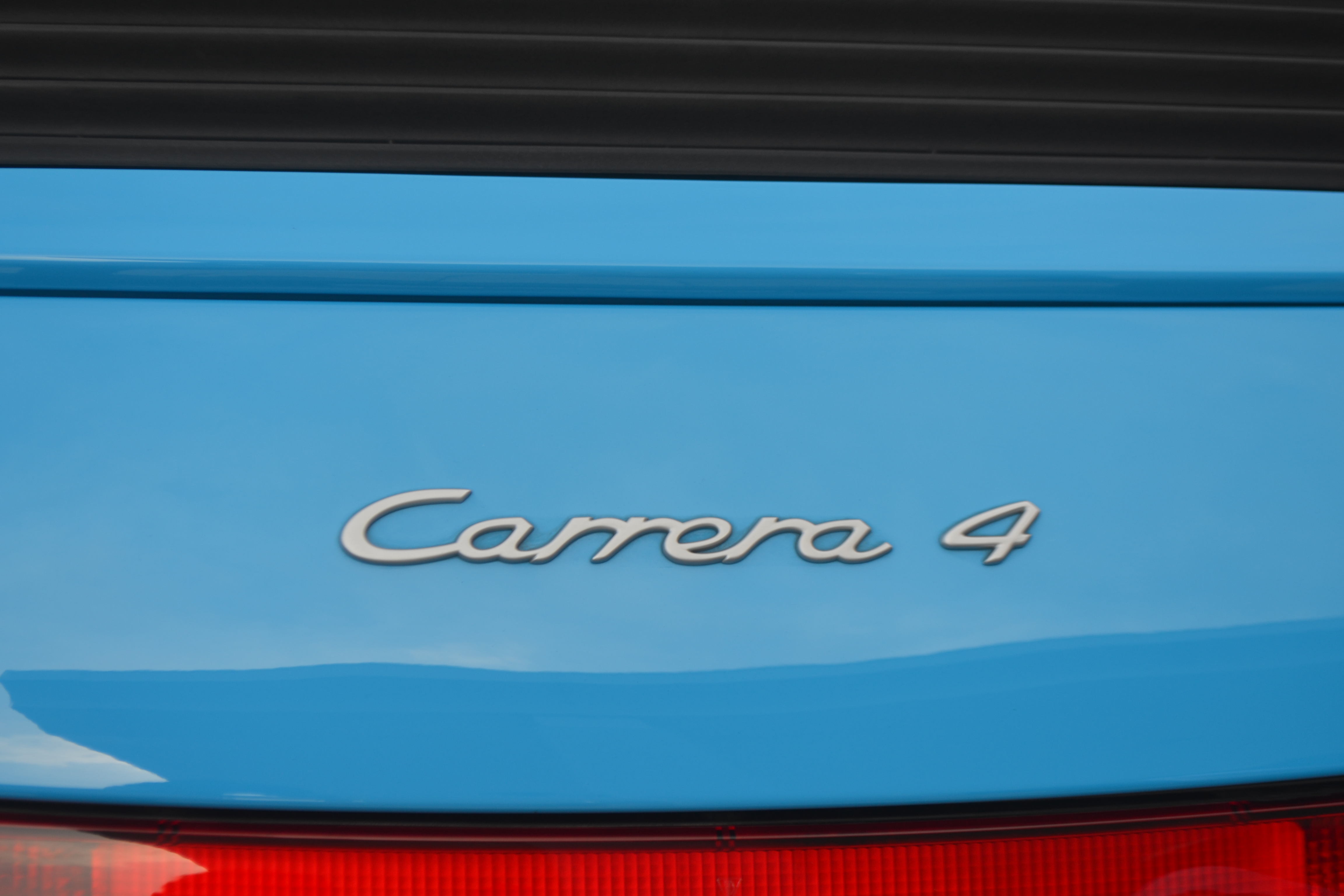 Carrera 4 — Exterior