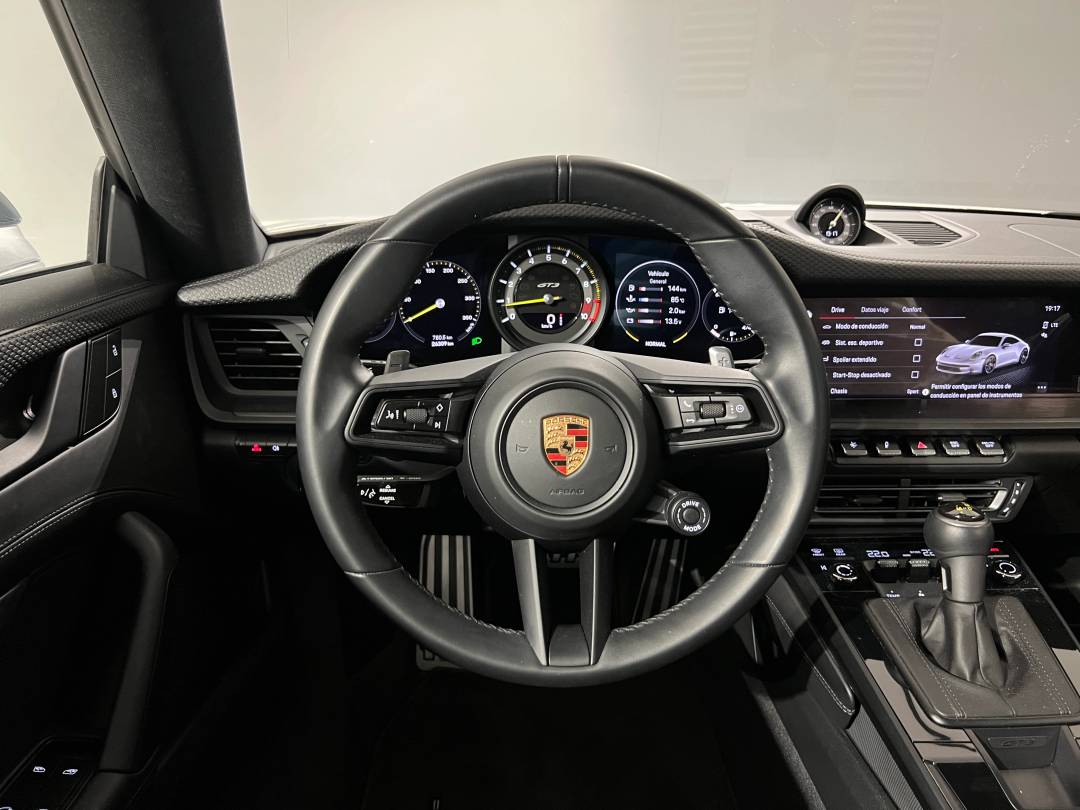 GT3 Touring — Interior