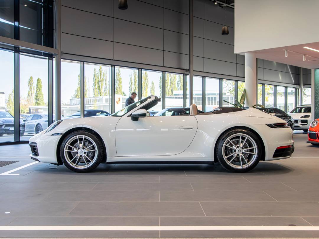 Carrera 4 Cabriolet — Exterior
