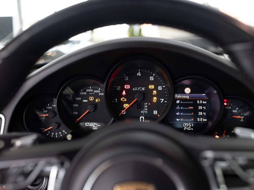 Carrera 4 GTS — Exterior