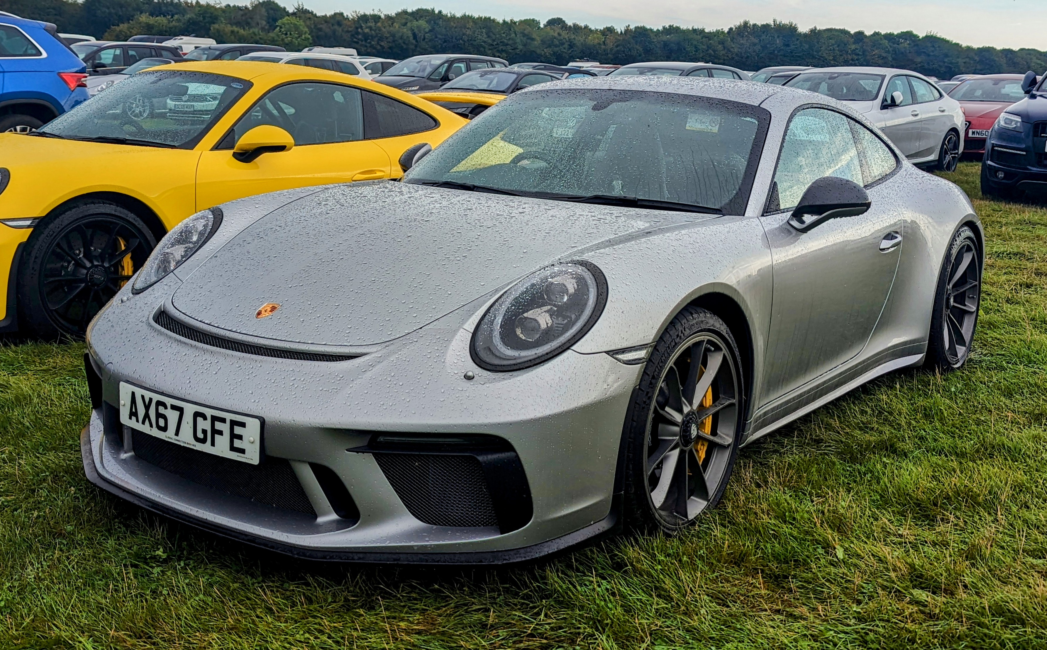 GT3 Touring — Exterior