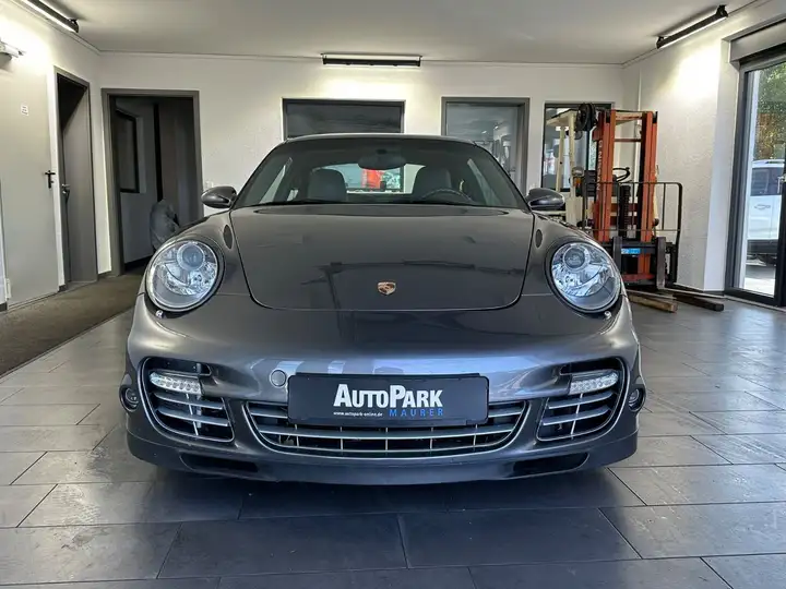 Turbo S — Exterior